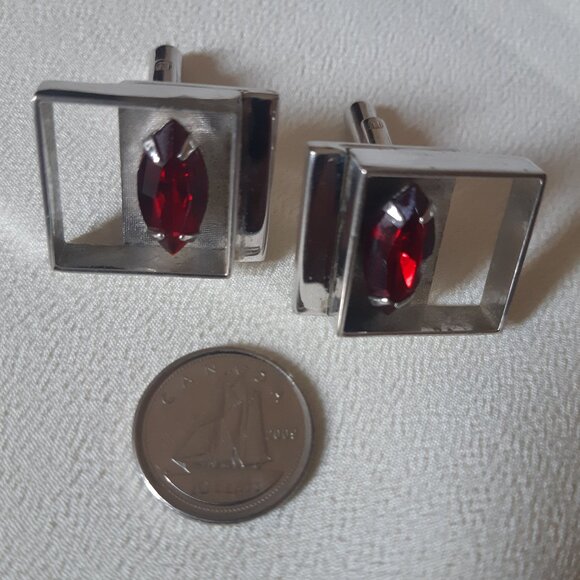 Vintage Red Marquise Cut Glass Cuff Links Silver Tone - Picture 4 of 8